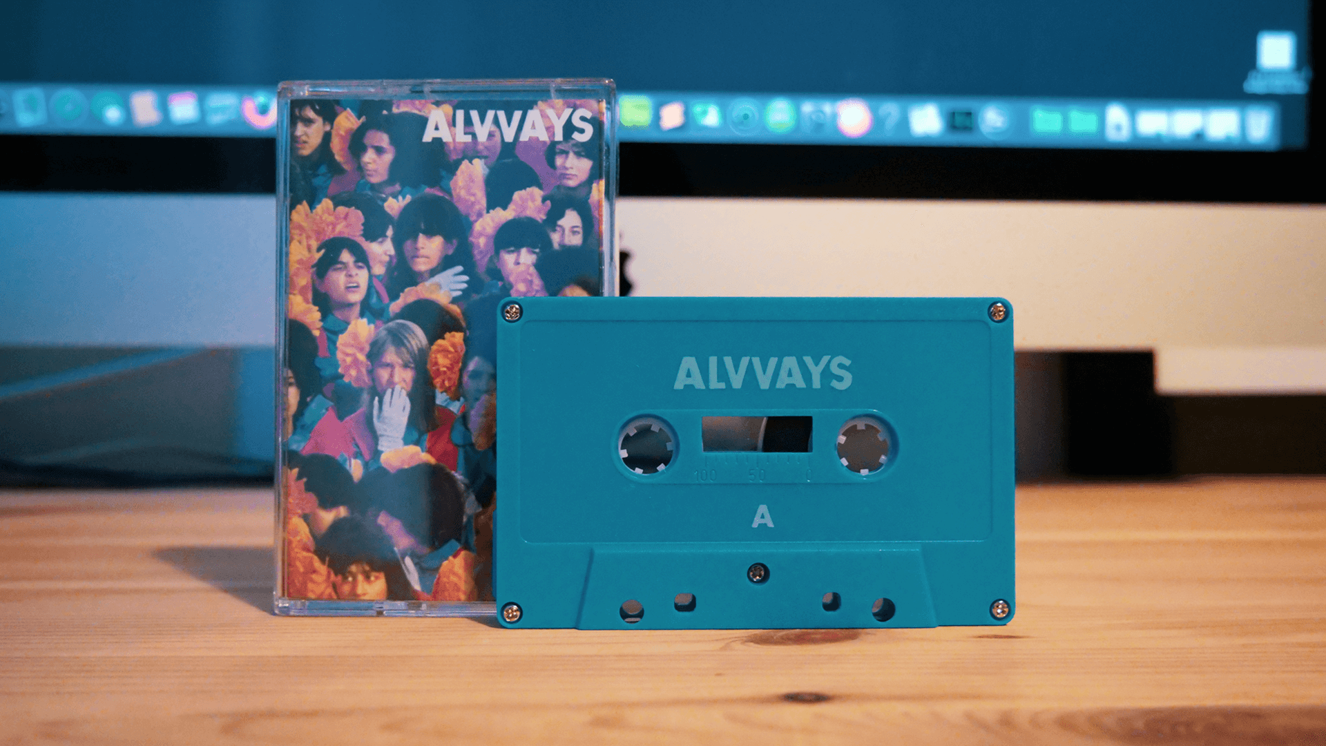 ALVVAYS 1st album「ALVVAYS」