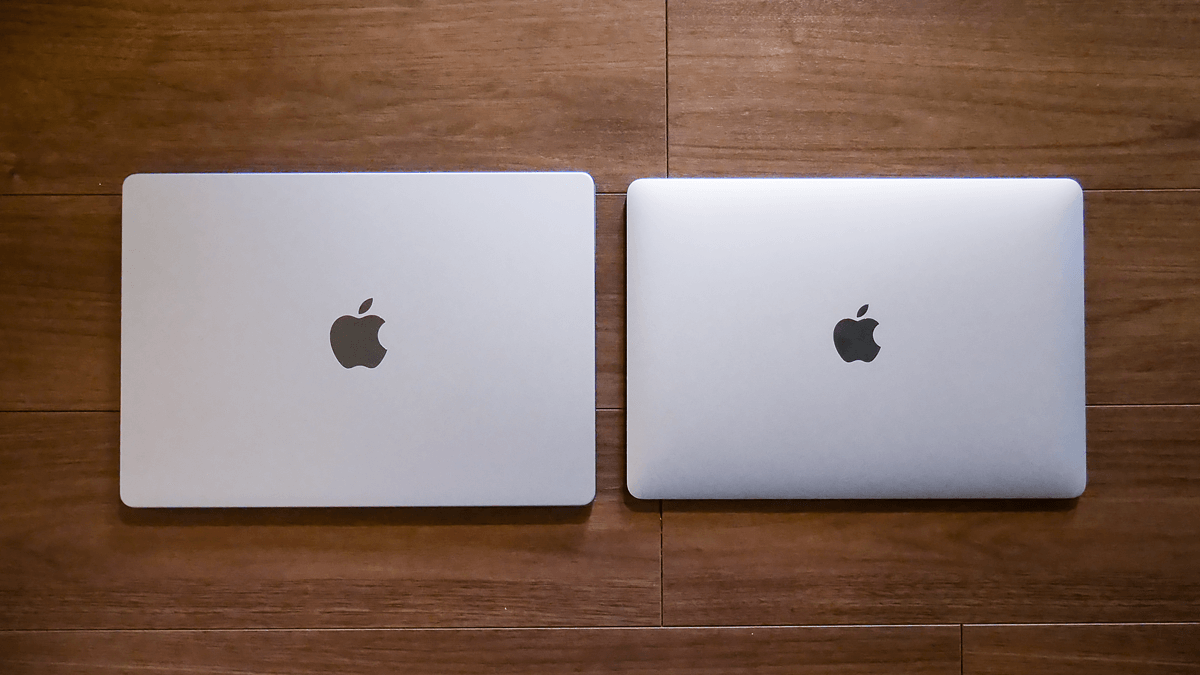 MacBook Pro2018と2021の大きさの比較
