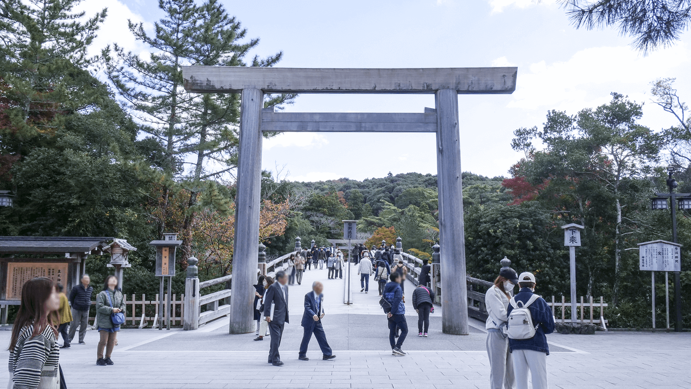 伊勢神宮の鳥居